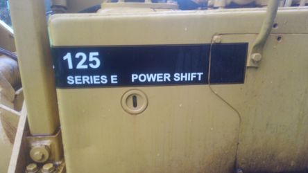 International 125 E Dozer