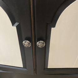 All Wood buffet With Cabinet & Shelves 