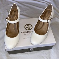 Giani Bernini Size 7M White