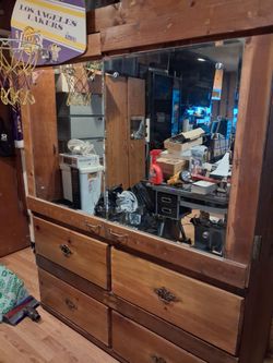 Cabinet and Drawer set with B ball Hoop