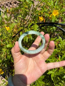 Floating Green Jade Bangle