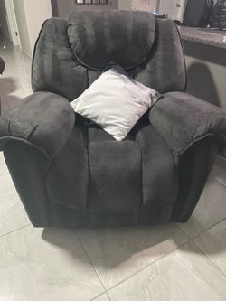 Recliner set