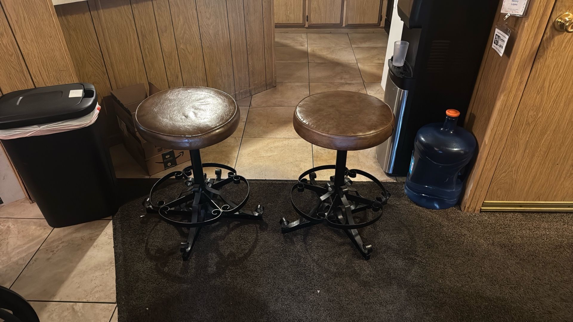 Bar Stool Set
