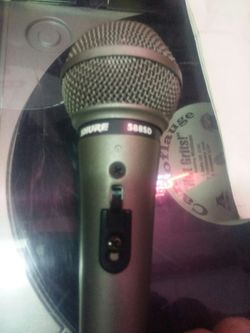 Microphone