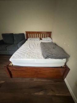 Queen bed for sale