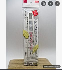 Daiso tongs for chips