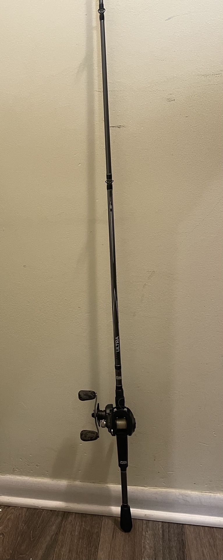 Abu Garcia Max Ultra Bait Caster