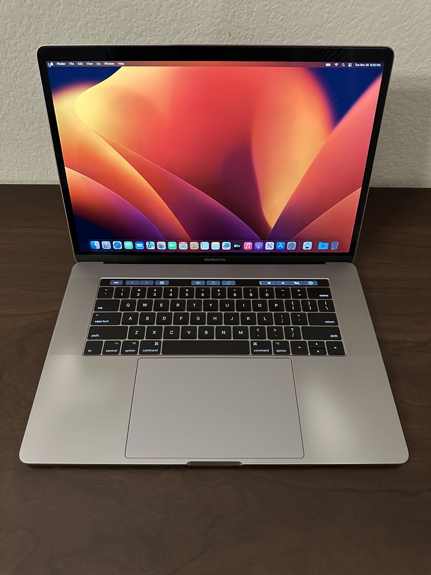 15” MacBook Pro 3.1GHz i7 16gb 2TB SSD New Battery!
