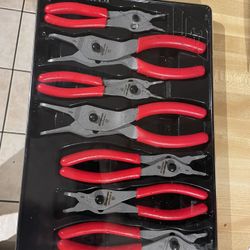 Snapon 7 Pc Snapring Pliers Set Like New $200 Firm In N Lakeland 