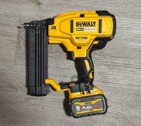 DeWalt Brad Nailer
