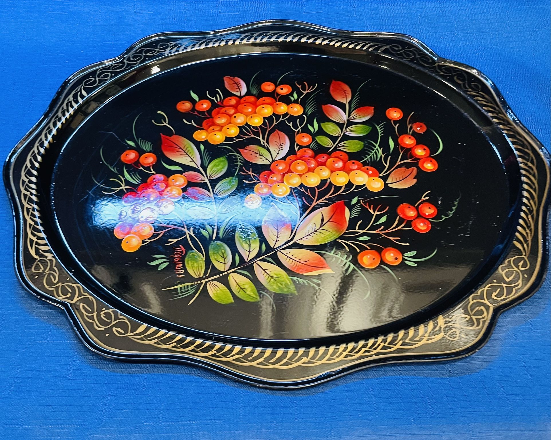 Vintage Beautiful Hand Painted Zhostovo Black Metal Tray