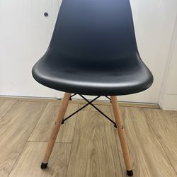 Modern DSW Eames-Style Dining Chair — Black with Wood Legs
