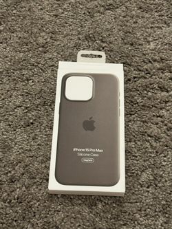 Iphone 15pm silicone case