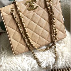 Chanel Vintage bag