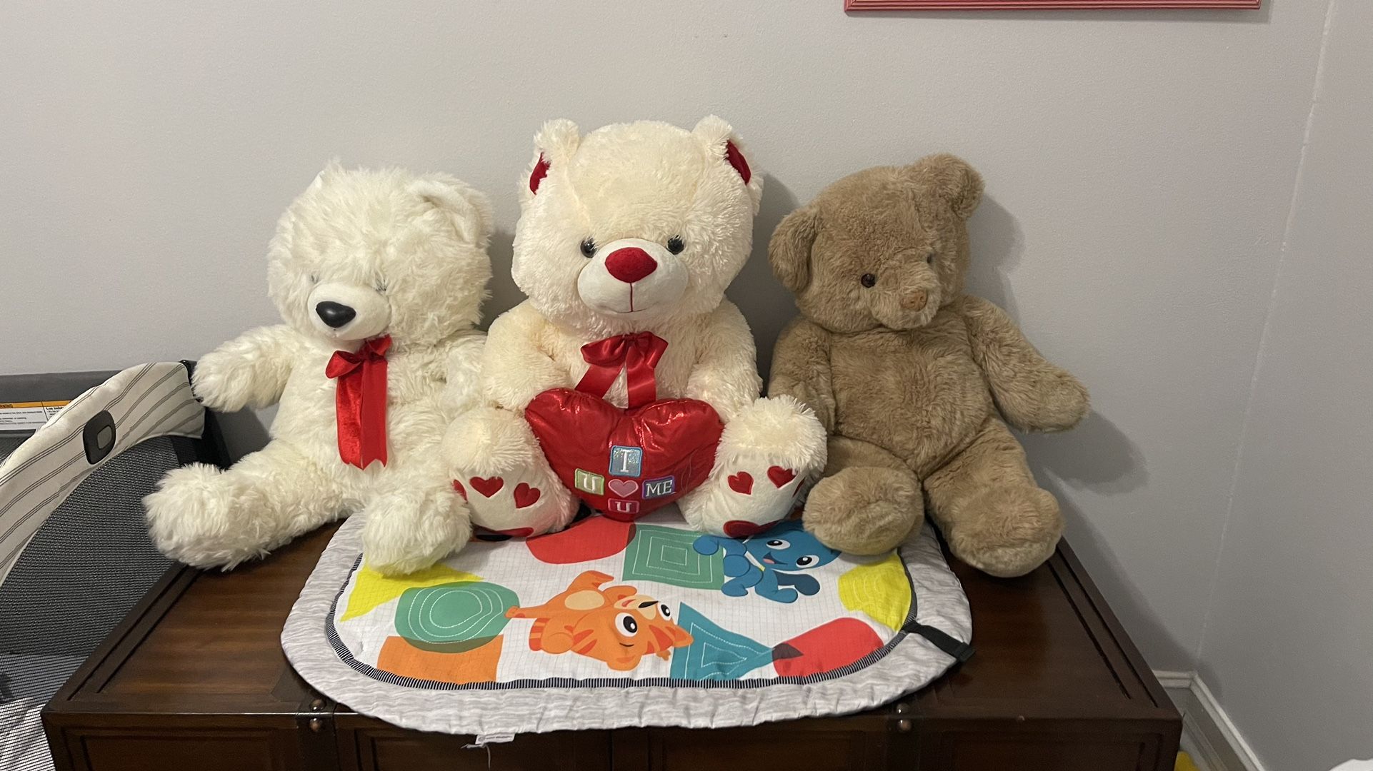 Lot Of 9 Teddy Bears. The “I Love You One” Are Connected