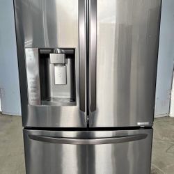 LG French Door Refrigerator Stainless Steel - Ice & Water - Works Perfect