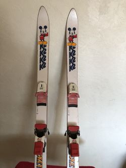k2 anniversary mickey mouse skis MICKEY MOUSE K2 SNOW SKIS VINTAGE for Sale in Reedley, CA