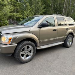 2004 Dodge Durango