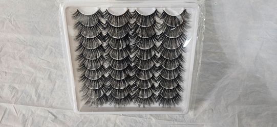 Eyelashes (18 pk)
