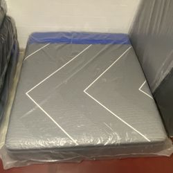 California King Beautyrest Black Hybrid Mattress 16” Pillow Top – Factory Direct, Premium Comfort | Liquidation Sale & Same-Day Delivery 🚚