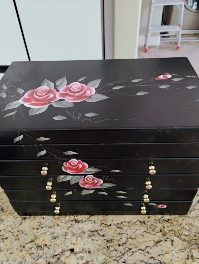 Vintage Style Jewelry Box With Mirror