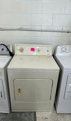 Kenmore Basic Dryer (Electric Dryer) - Multiple Cycles Energy Efficient
