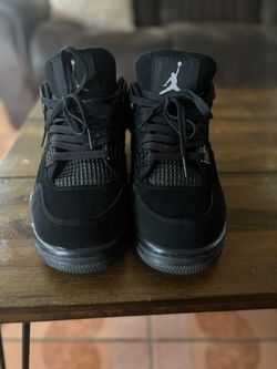 Jordan’s Retro 4 Black Cats Size 10 Men