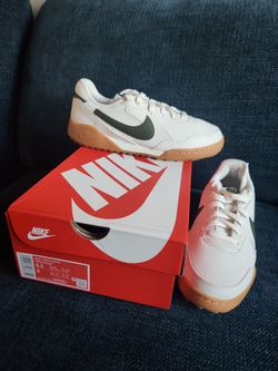 Nike Sneakers $45