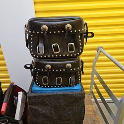 gently used leather saddle bags the saddlemen