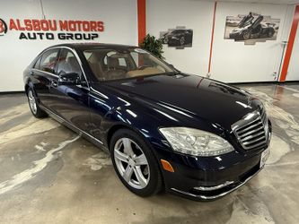 2011 Mercedes-Benz S 550
