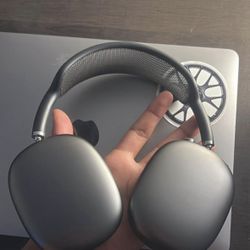 AirPods Max