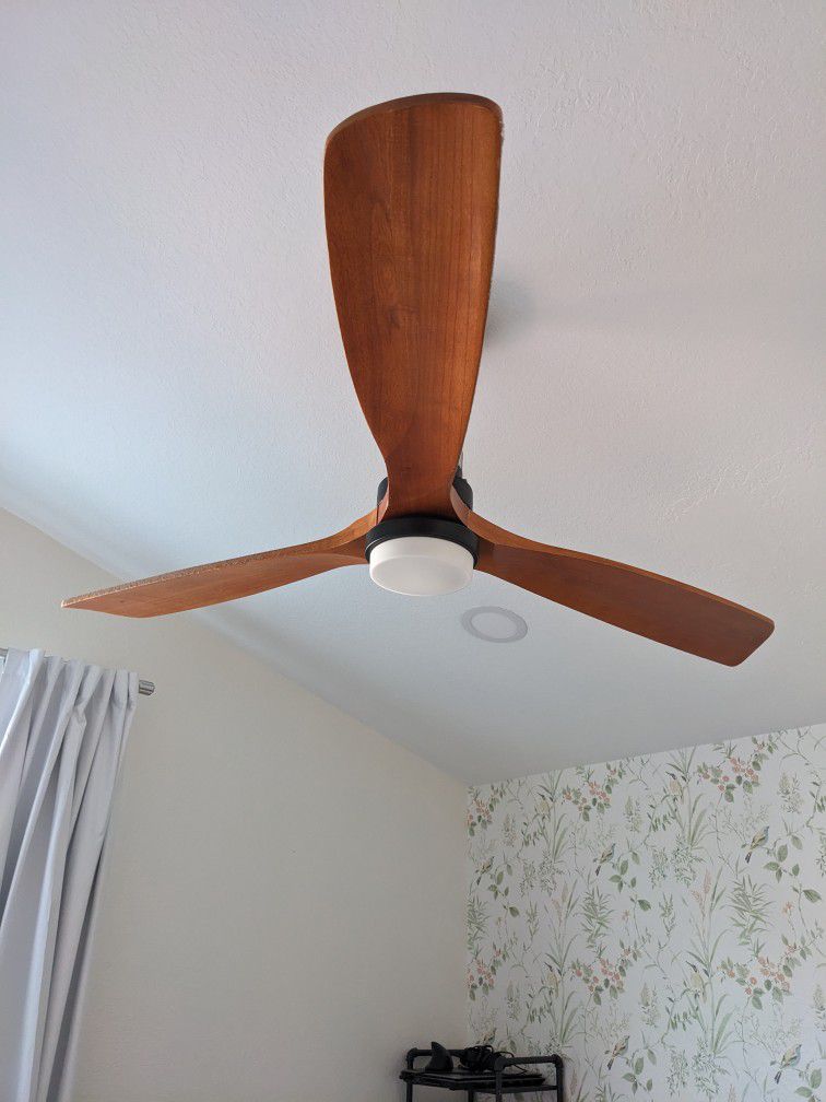 Wood Ceiling Fan 52'