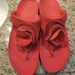 Size 9 Fitflop Florrie Leather Sandles 