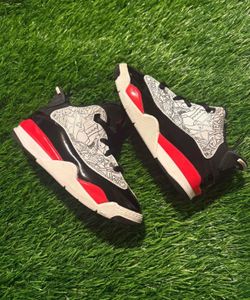 Kid shoes Jordan’s size 9c used no box