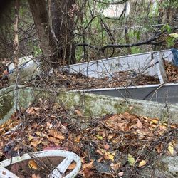 Abandoned Boats left on property must go make offer