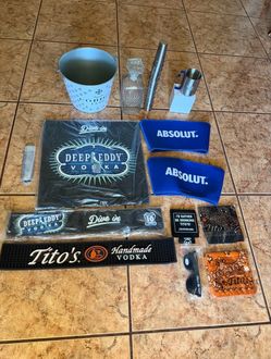 Bar Mats, Bucket, Decanter & Absolut Camping Cups