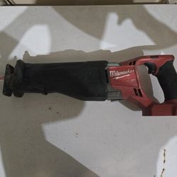 Milwaukee M18 18v FUEL Reciprocating Saw