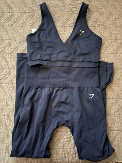 Gym Shark Outfit