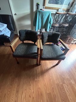 Pair of nice chairs