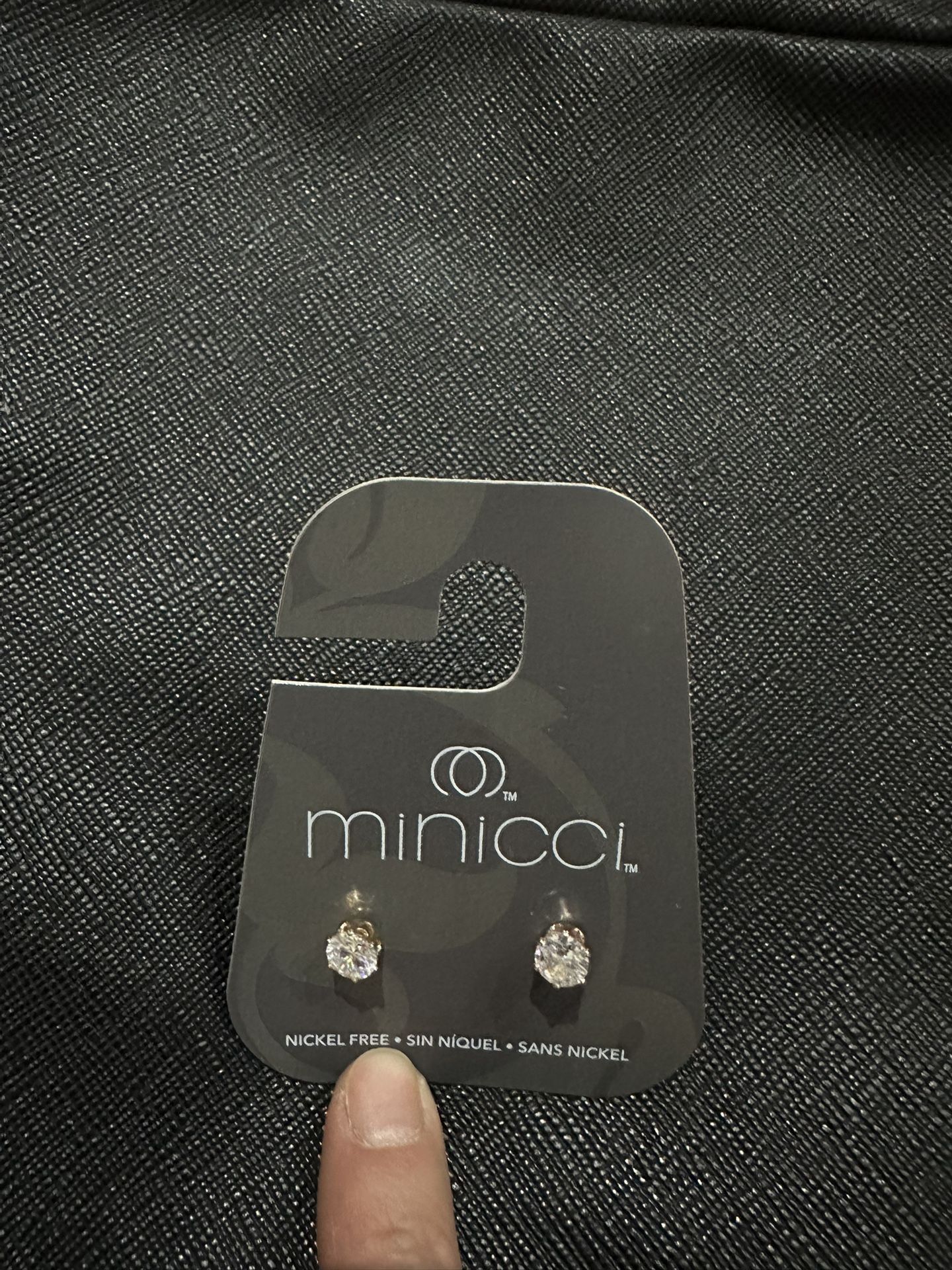 Minicci silver stud earrings