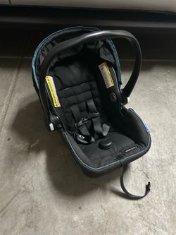Graco carrier car seat