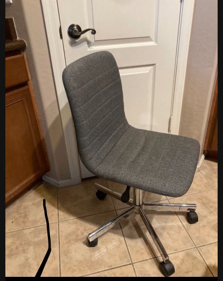 Modern Office Chair 