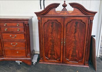 Beautiful dresser