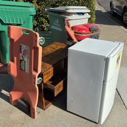 Free Stuff. 3050 Driscoll Dr At Huerfano. 