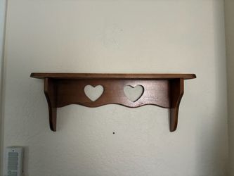 Heart wood shelf