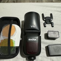 Godox V1C Round Head Camera Flash for Canon Flash Speedlite