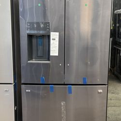 New Frigidaire 36” French Door Refrigerator 