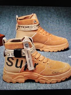 Men's Boots Size 10 - 10.5