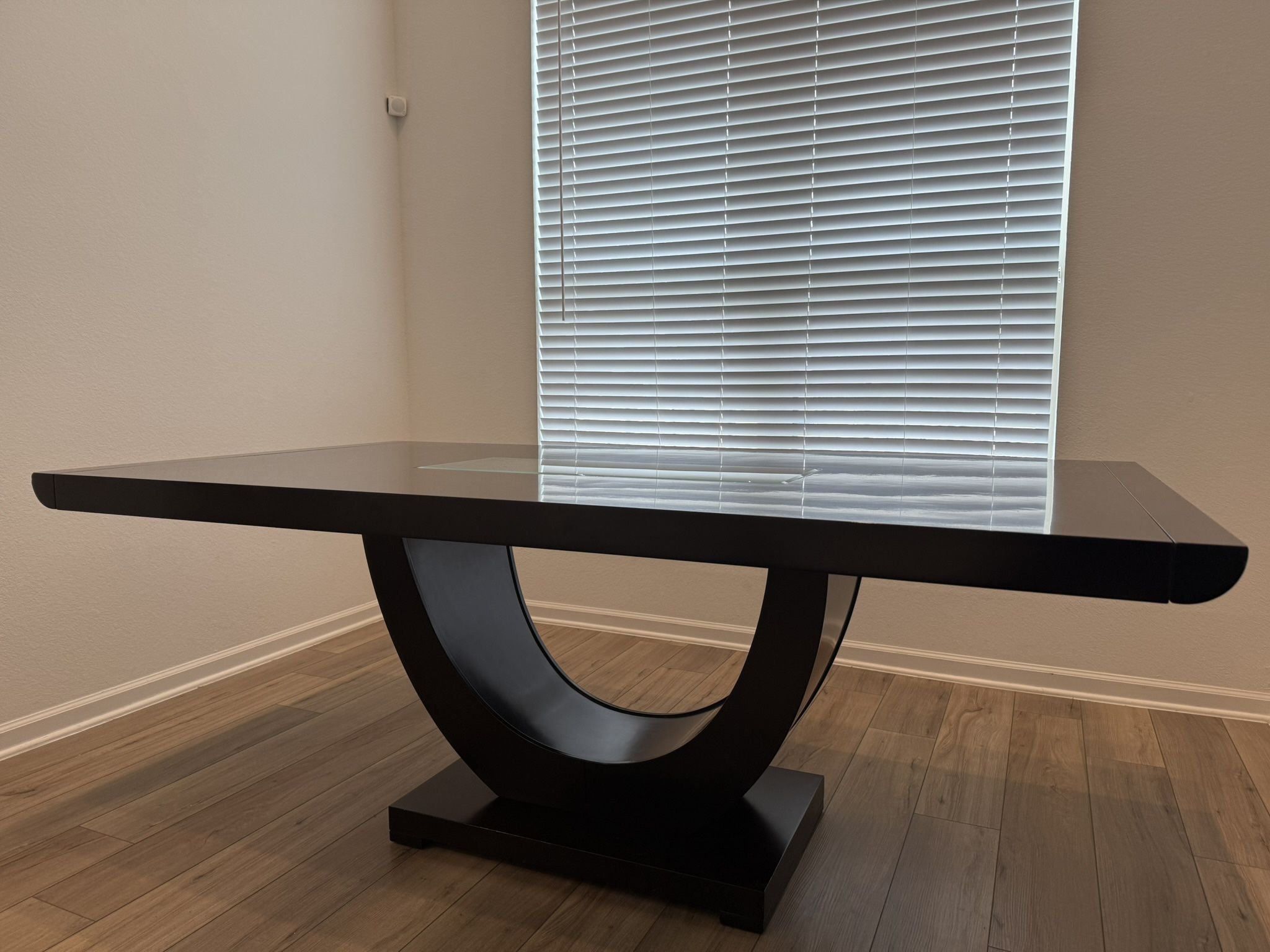 Dinner Table Extendable