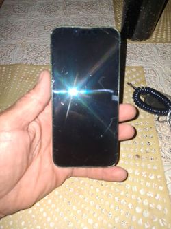 IPhone 13 green